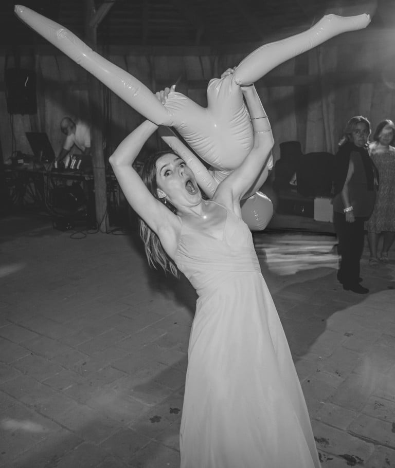 I do wedding party moments