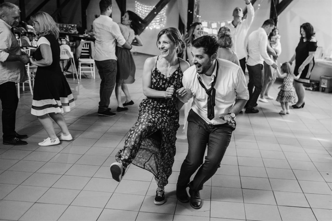 I do wedding party moments
