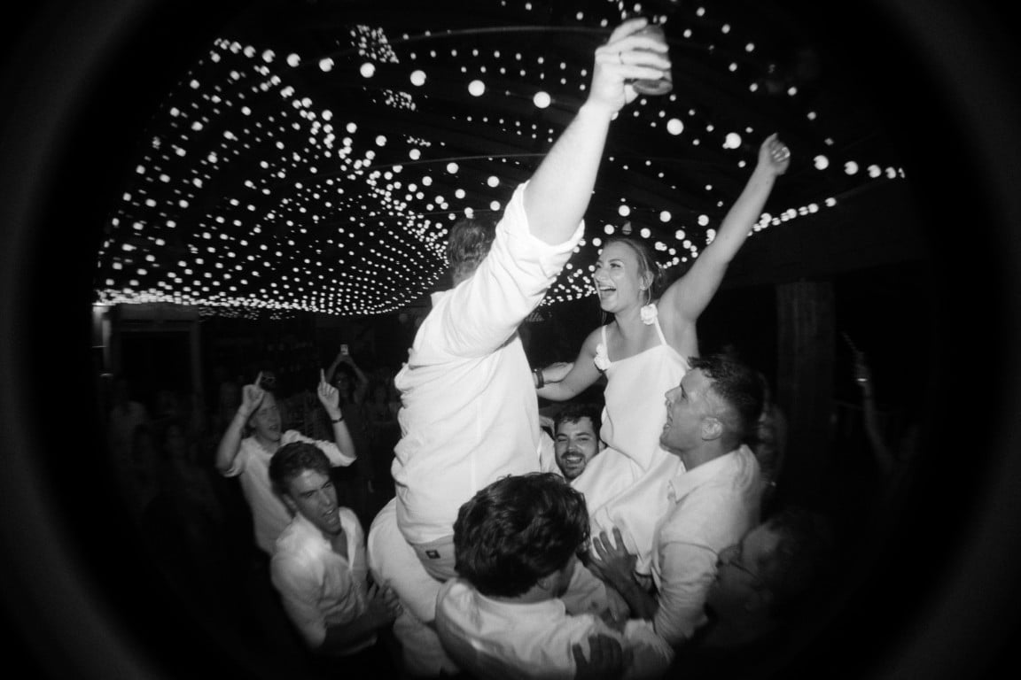 I do wedding party moments