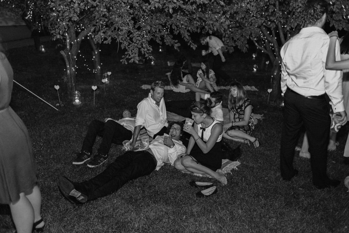 I do wedding party moments