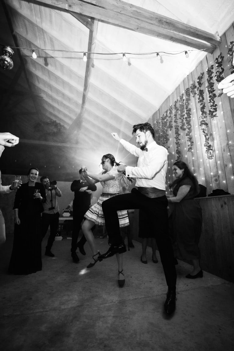 I do wedding party moments